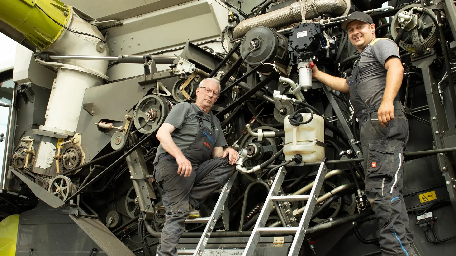 Dreck auf der Haut, Lächeln im Gesicht